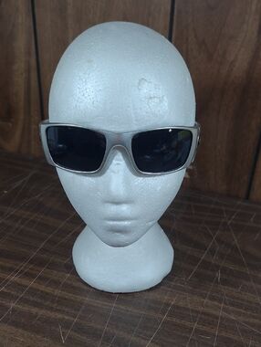 Sleek Silver Frame Black Lens Sunglasses #28